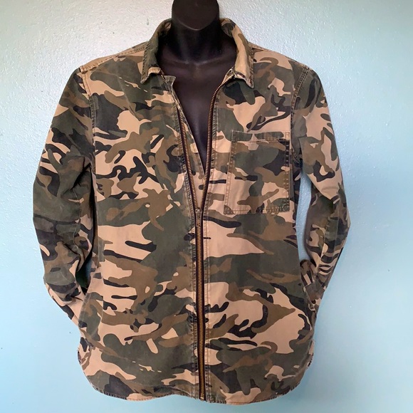 Forever 21 - Picture 2 of 6